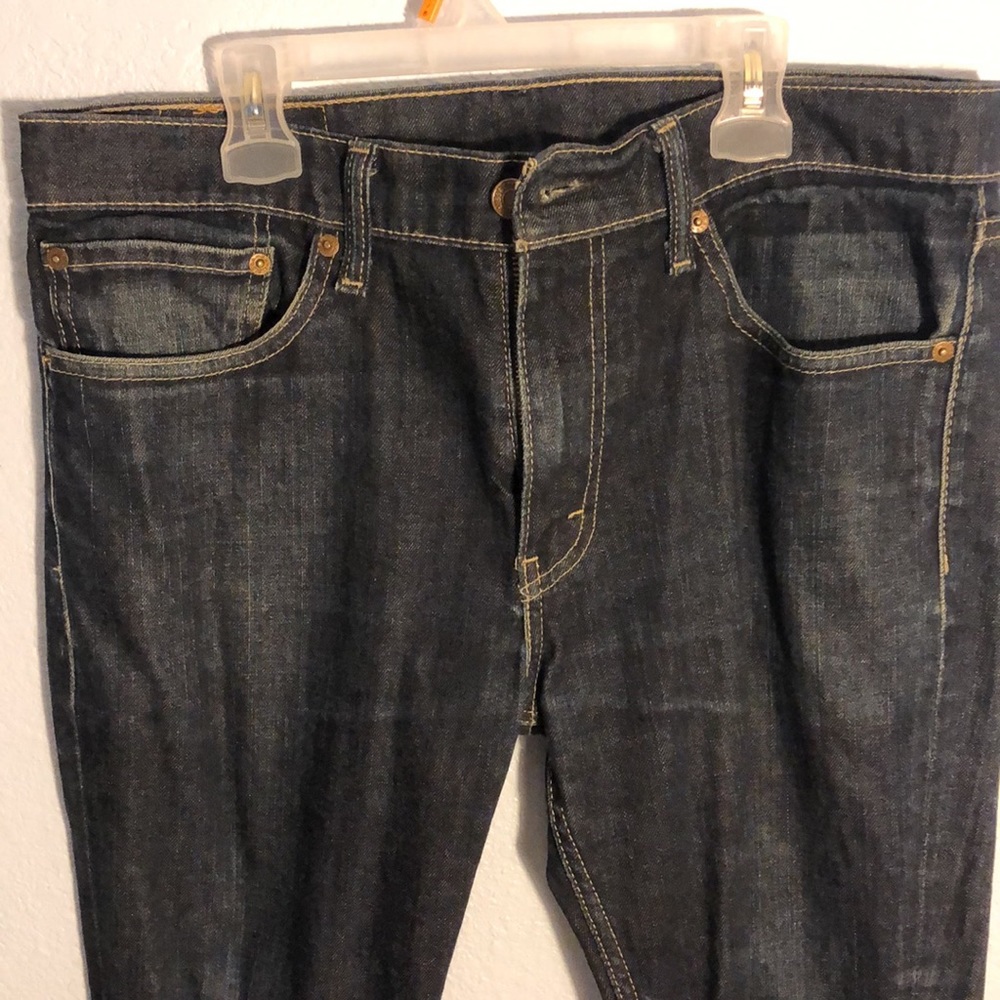 Men’s Levi Slim jeans - Picture 2 of 7
